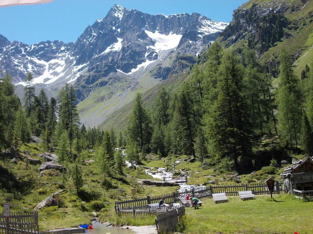 Haus Schoderbock Appartamento Sankt Leonhard im Pitztal Camera foto