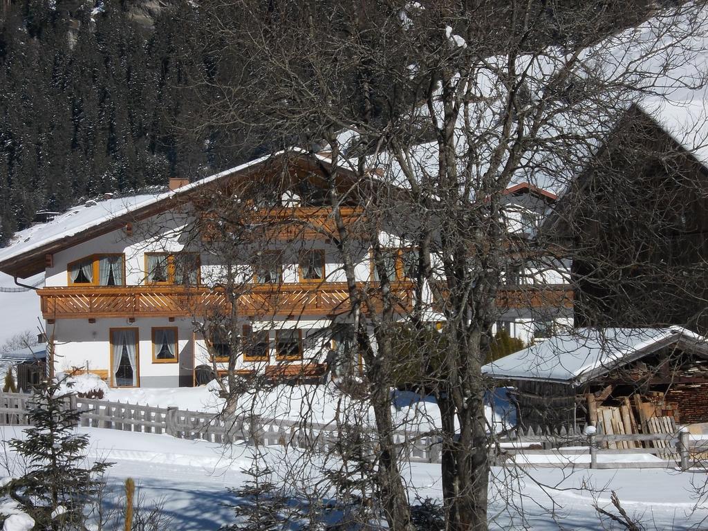 Haus Schoderbock Appartamento Sankt Leonhard im Pitztal Esterno foto