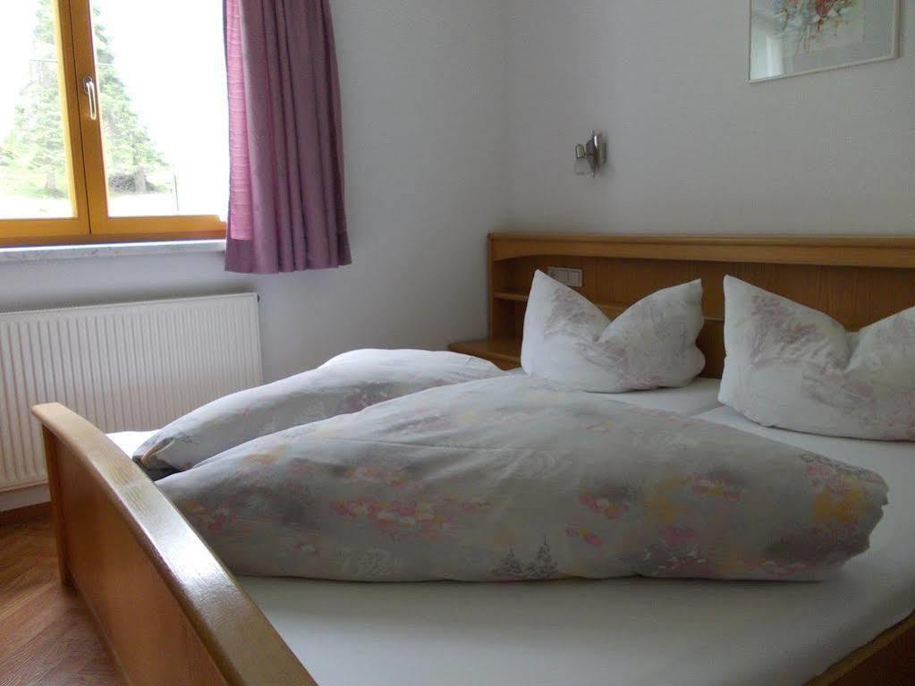 Haus Schoderbock Appartamento Sankt Leonhard im Pitztal Esterno foto