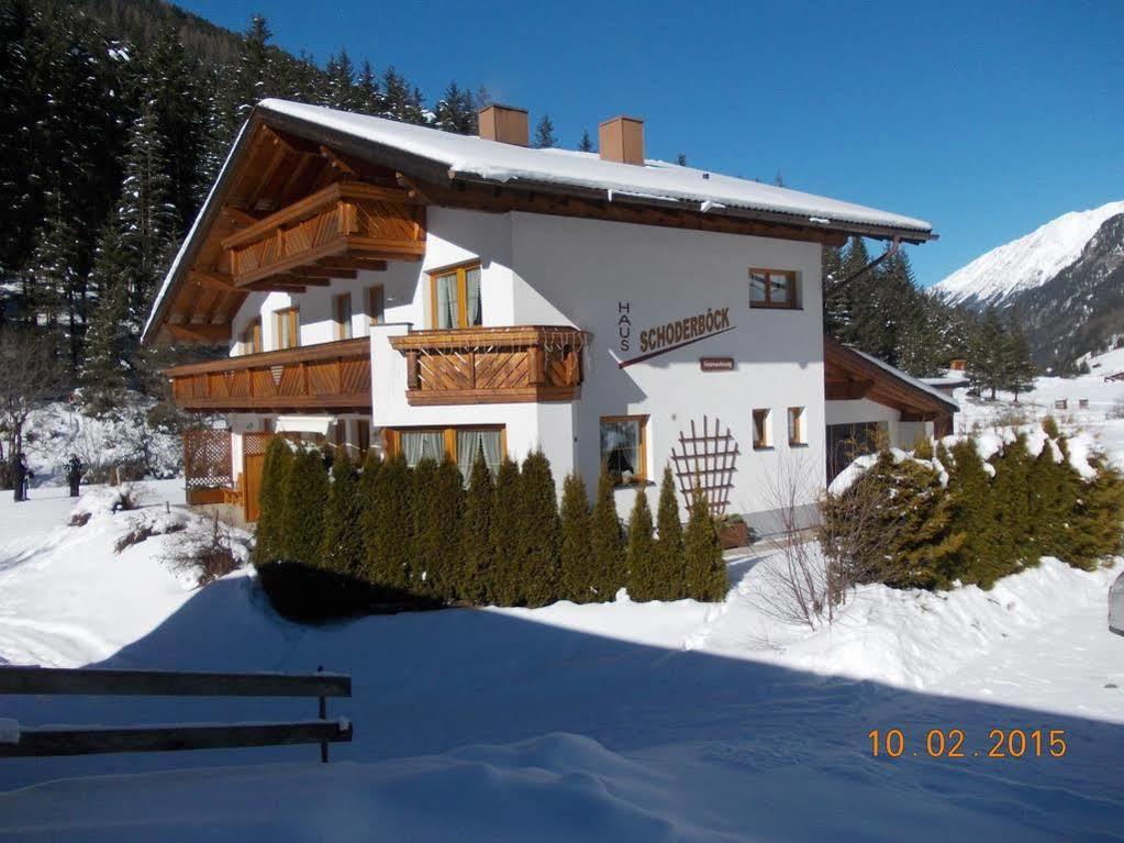 Haus Schoderbock Appartamento Sankt Leonhard im Pitztal Esterno foto